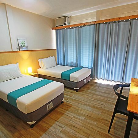 Alona M Panglao Hotel Buitenkant foto